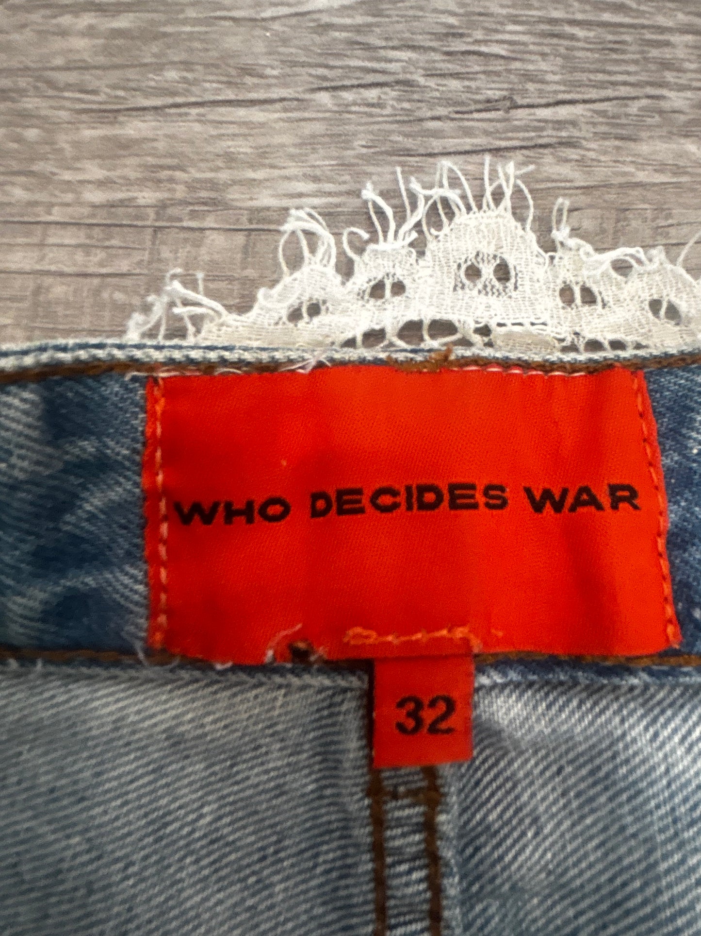 WHO DECIDES WAR Ev bravado denim