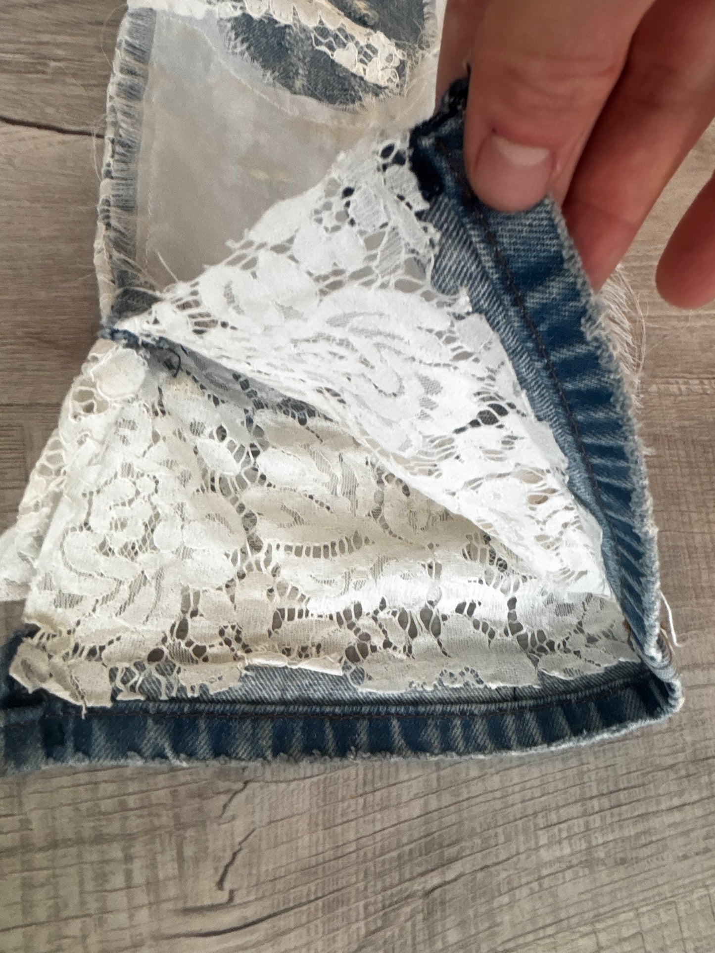 WHO DECIDES WAR Ev bravado denim