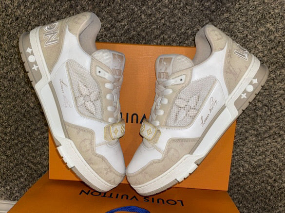 Louis Vuitton Beige Trainers