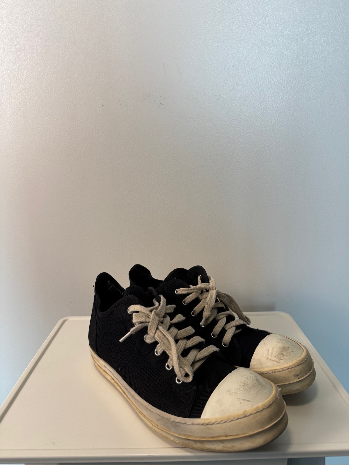 Rick Owen’s web Ramones