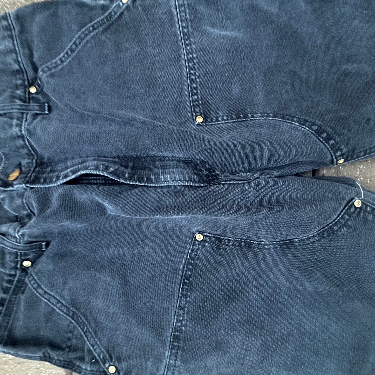 Carhart distressed Double Knees