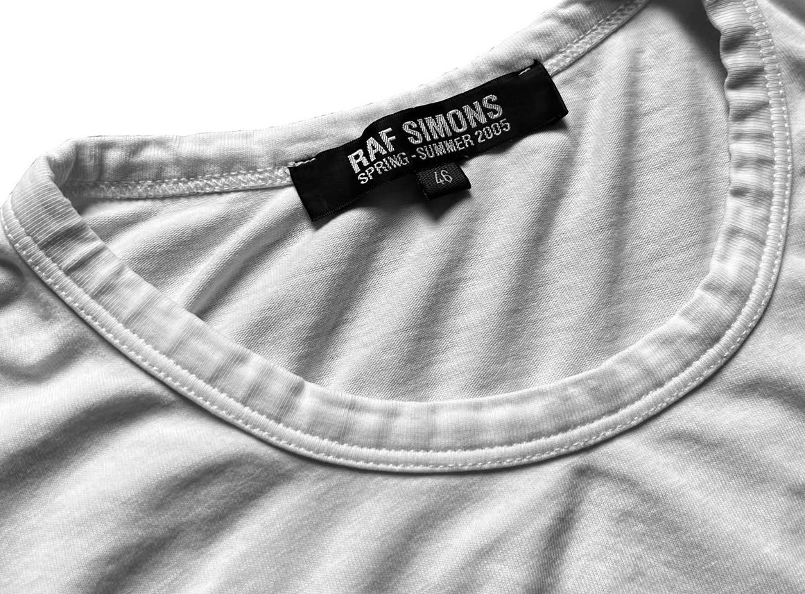 Raf Simon’s ss05 STAFF EXCLUSIVE elastic tee