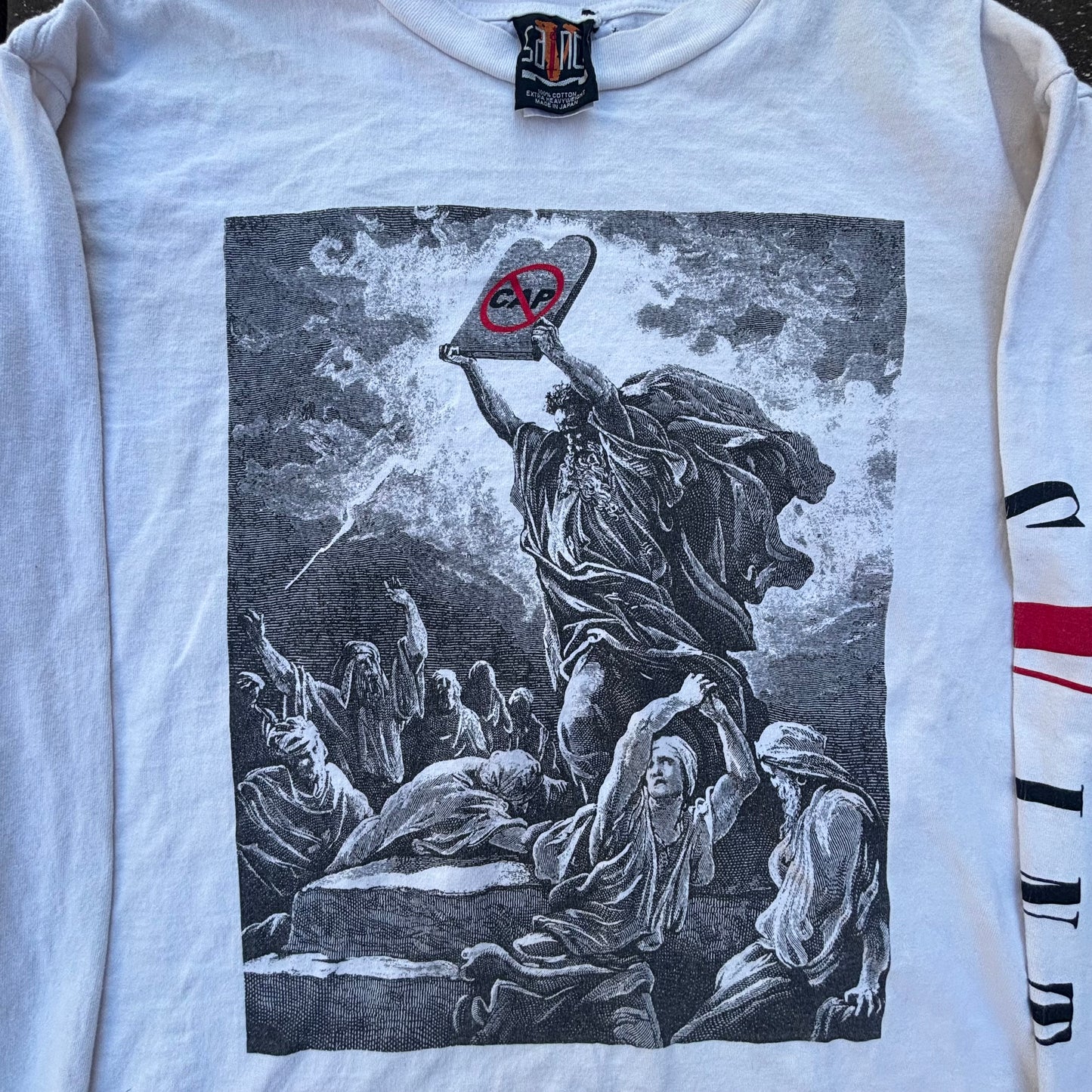 Vlone Saint Michael CAP crewneck