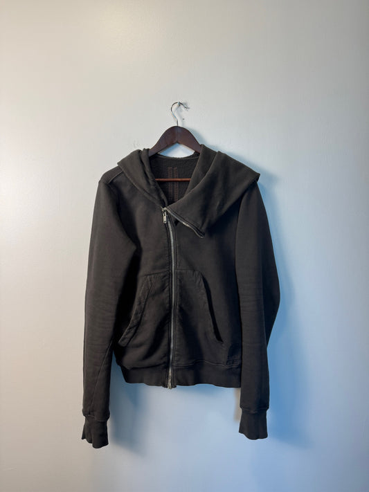 Rick Owen’s mountain zip