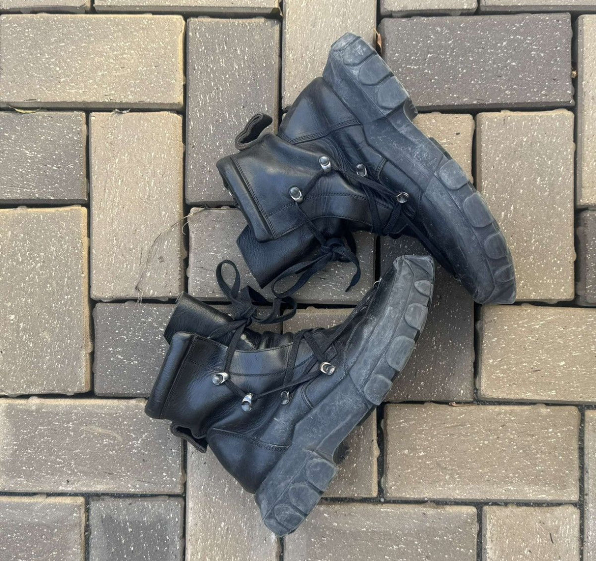 Rick Owen’s Pentagram SS21 boots