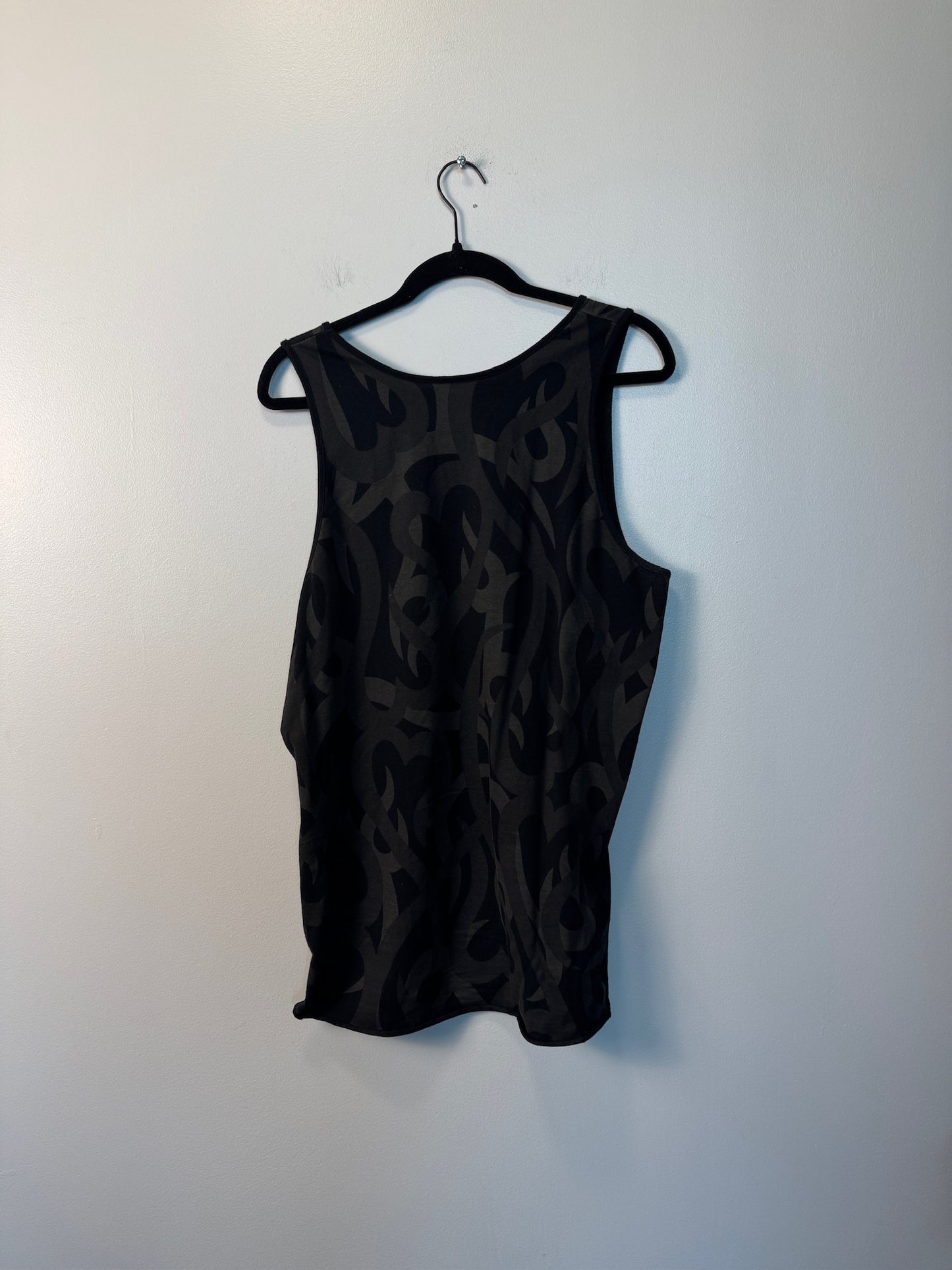 Number nine tribal tank